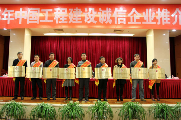 �����ٻ����AAA��������ҵ�ƺ�